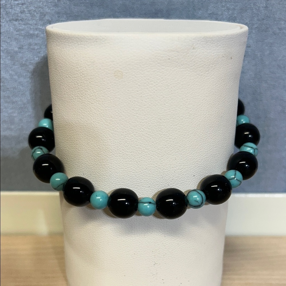 Chic Black and Turquoise Beaded Bracelet